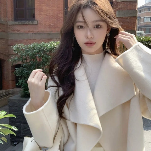 Temperament Bathrobe Style Double-Sided Cashmere Jacket With A Flip Collar Short Style Woolen Jacket For Women's Clothing